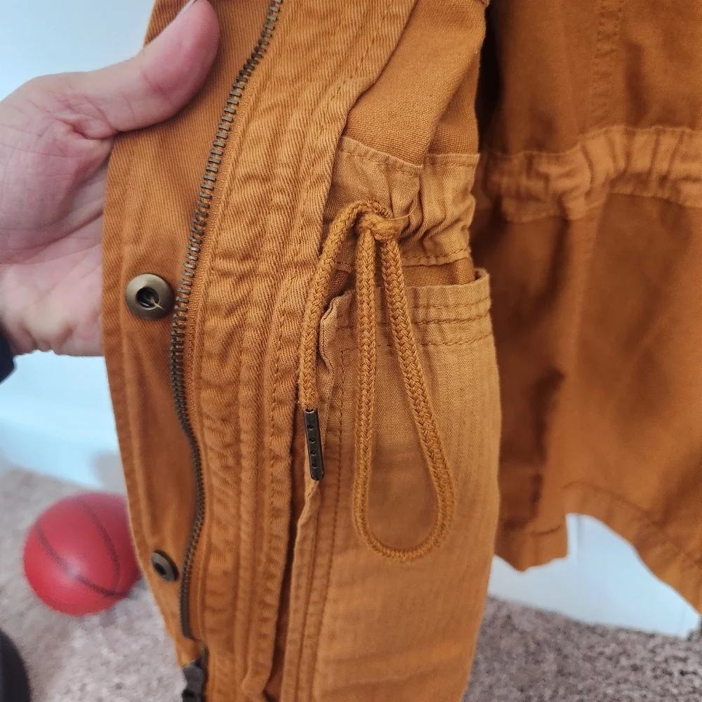 Utility Jacket | Color: leaf brown | Size:S - Picture 6 of 7